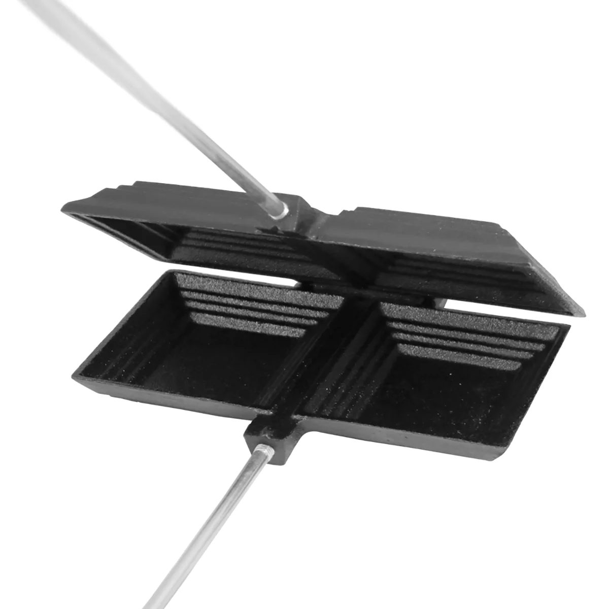 Coghlan's Cast Iron Double Camp Cooker - Black - Image 2