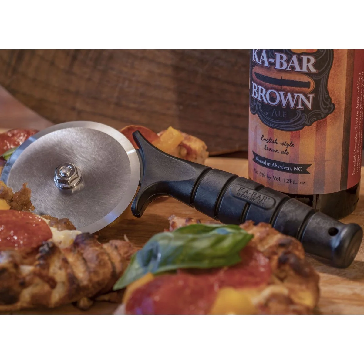 KA-BAR 'Za-Saw Pizza Cutter - Image 3