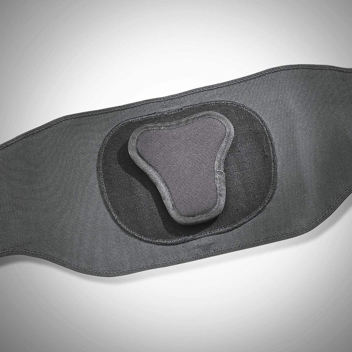 Mueller Adjustable Back Brace with Lumbar Pad - Regular - Black - Image 4