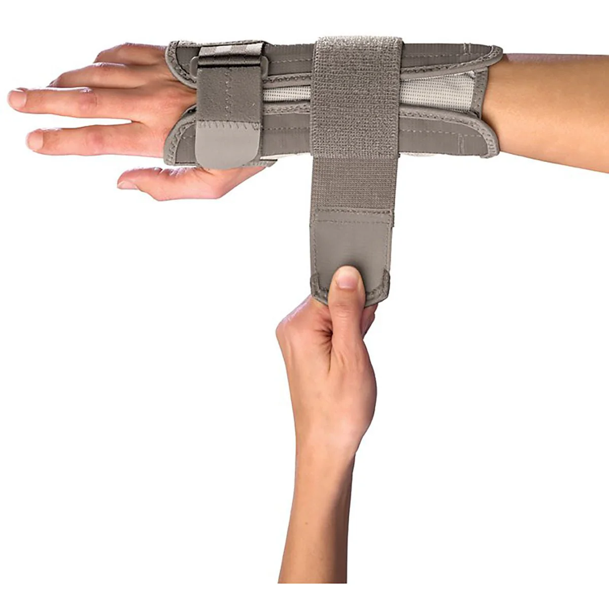 Mueller Sports Medicine Reversible Wrist Stabilizer - Taupe - Image 3