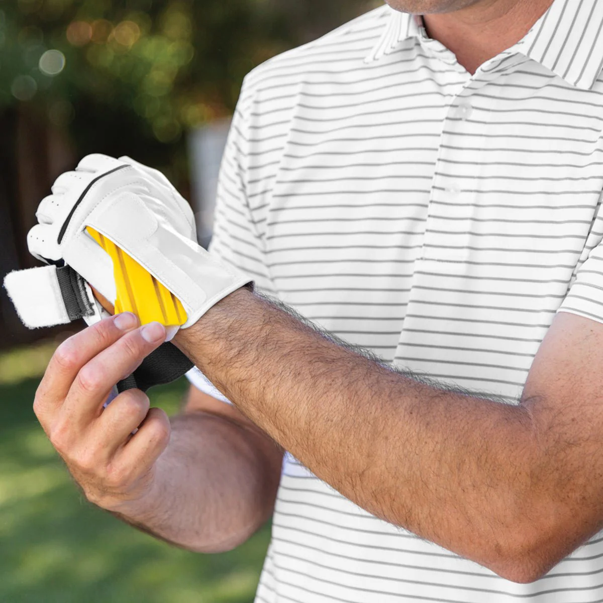 SKLZ Left Hand Smart Golf Glove - White - Image 4