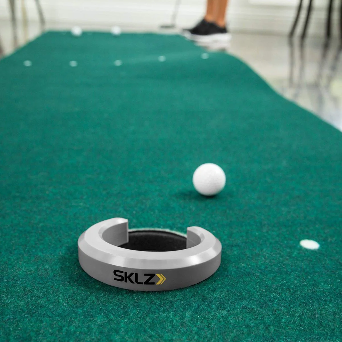 SKLZ Putt Pocket Golf Accuracy Trainer - Gray - Image 2