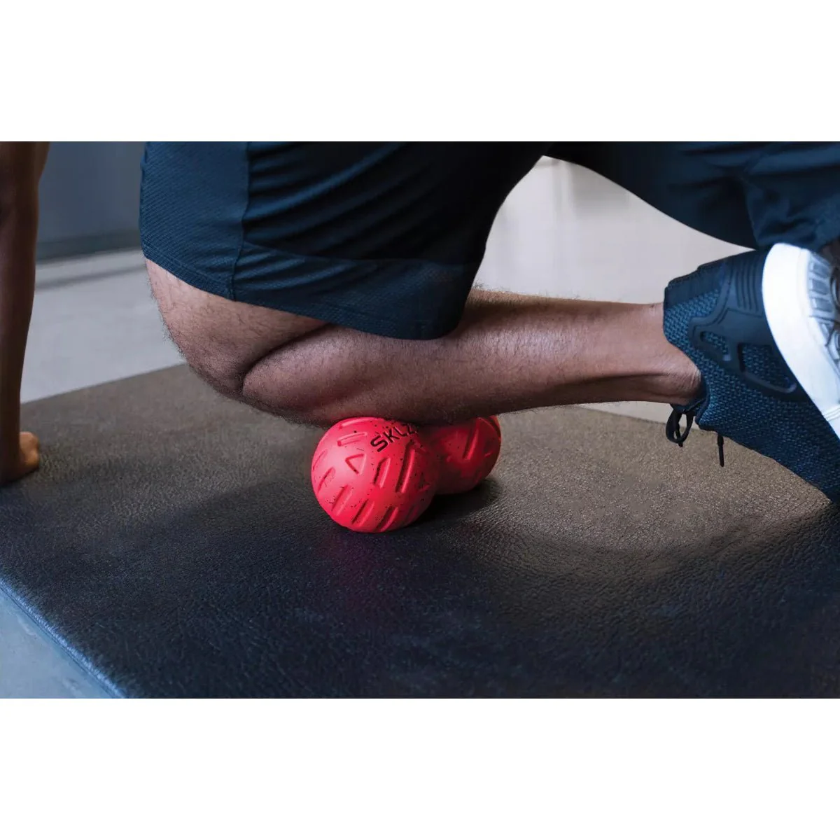 SKLZ Universal Massage Roller - Red - Image 3