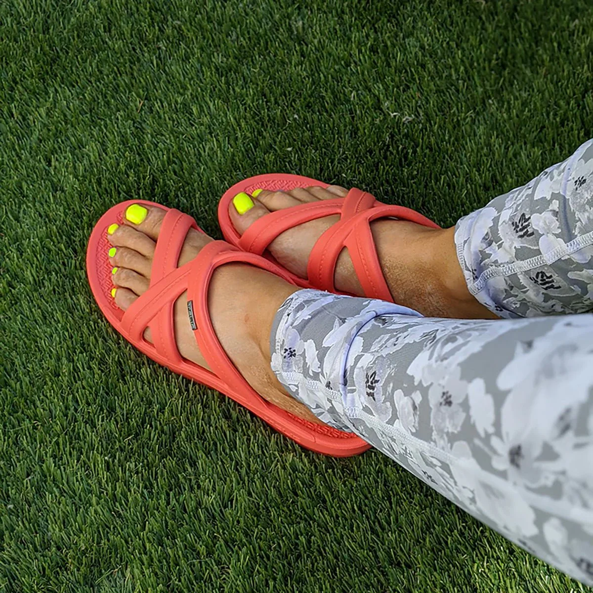 Telic Mallory Arch Support Comfort Slide Sandals - Image 15
