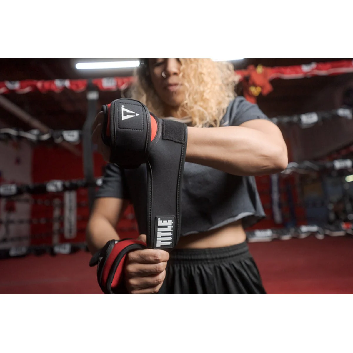 Title Boxing Deluxe Weighted Gloves - Image 5