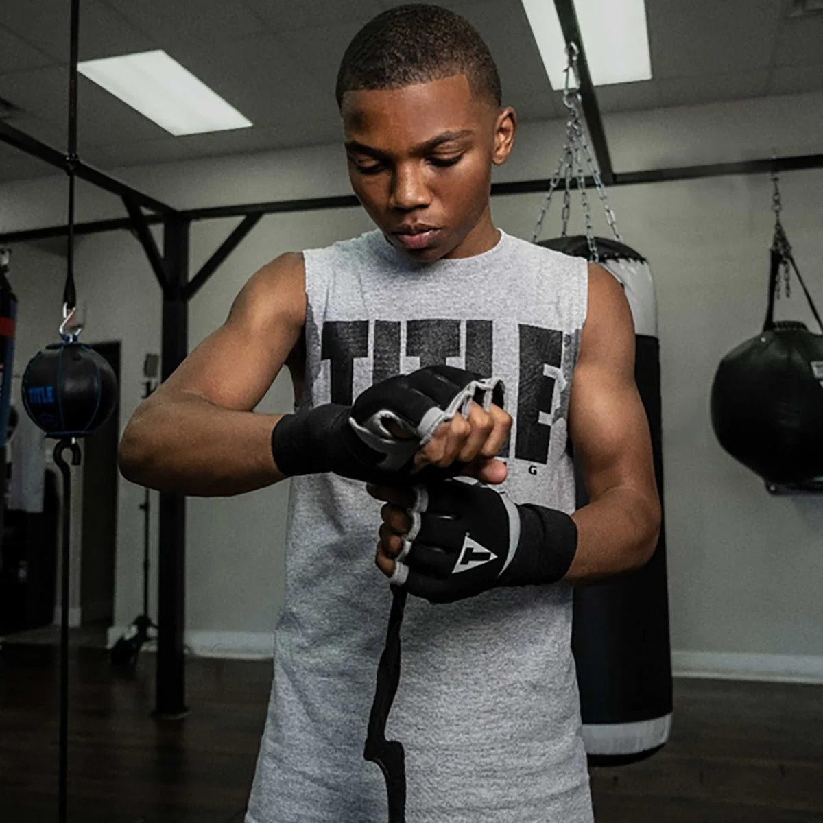 Title Boxing Platinum Prime Gel Fistwraps 2.0 - Black/Silver - Image 3