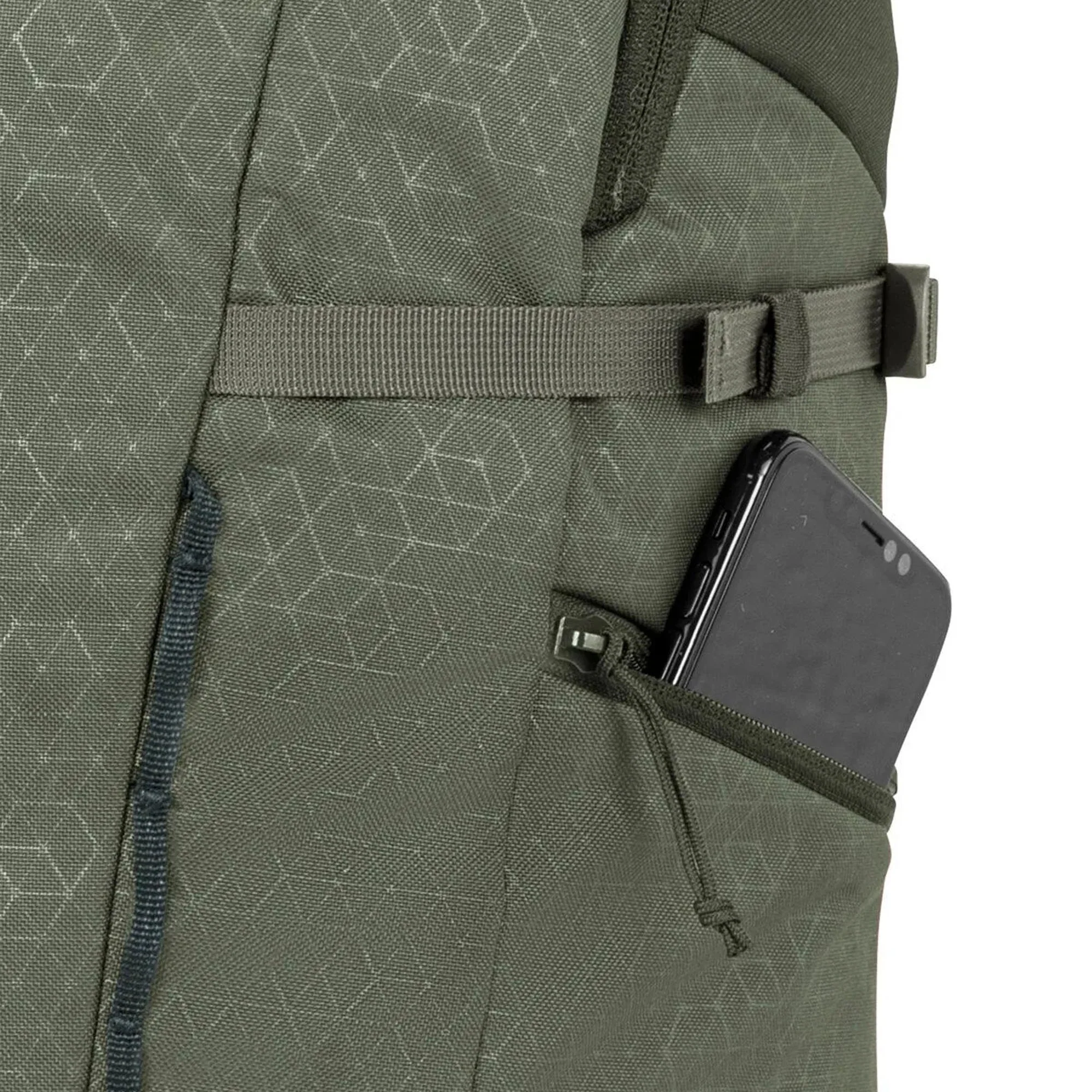 Vaude Agile Air 26 Hiking Backpack - Image 25