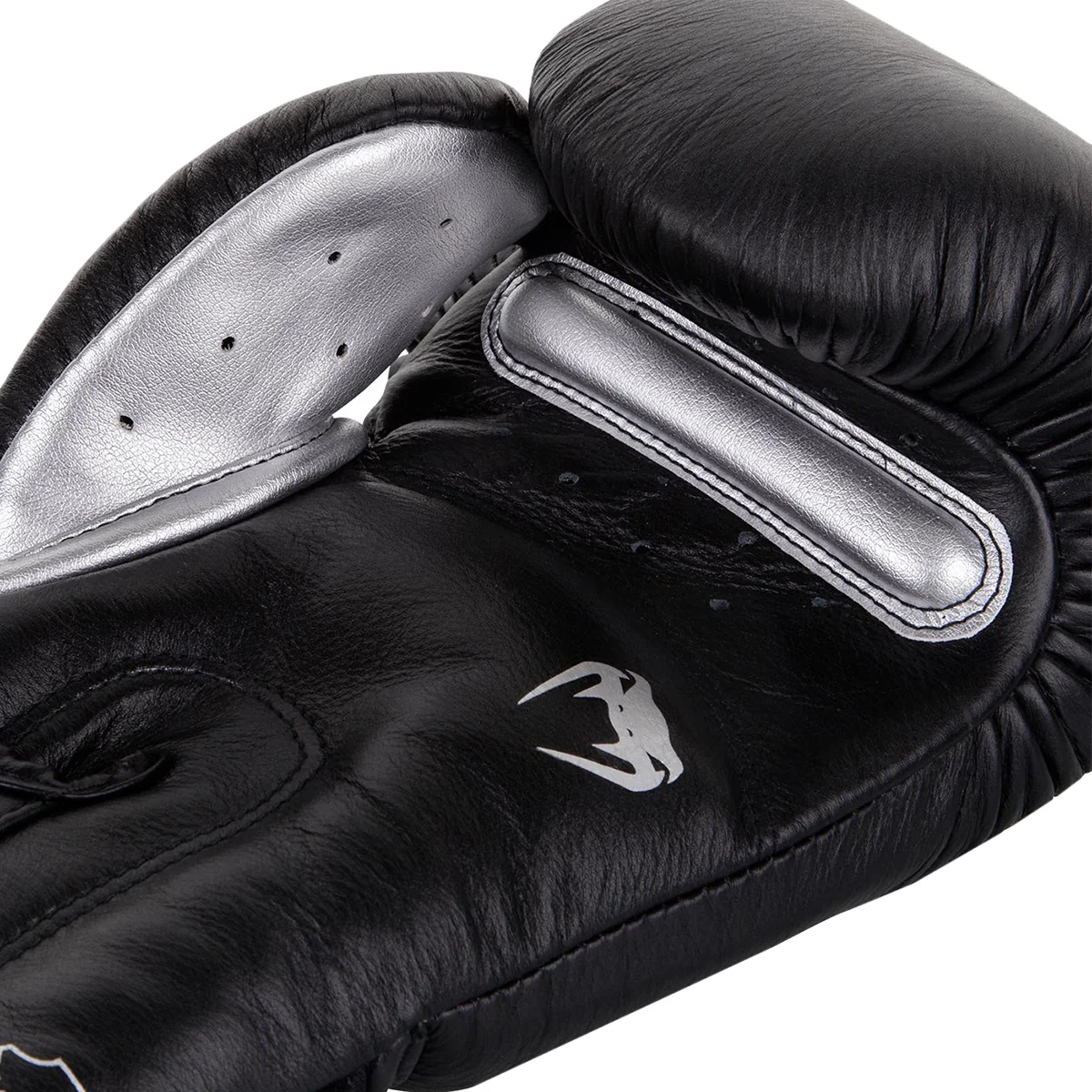 Venum Giant 3.0 Nappa Leather Hook and Loop Training Boxing Gloves-Black/Silver - Image 3
