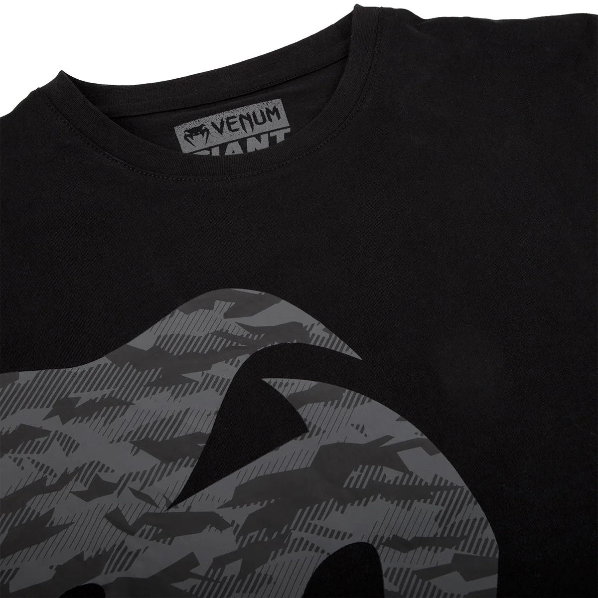 Venum Giant Camo 2.0 Short Sleeve T-Shirt - Black/Urban Camo - Image 4