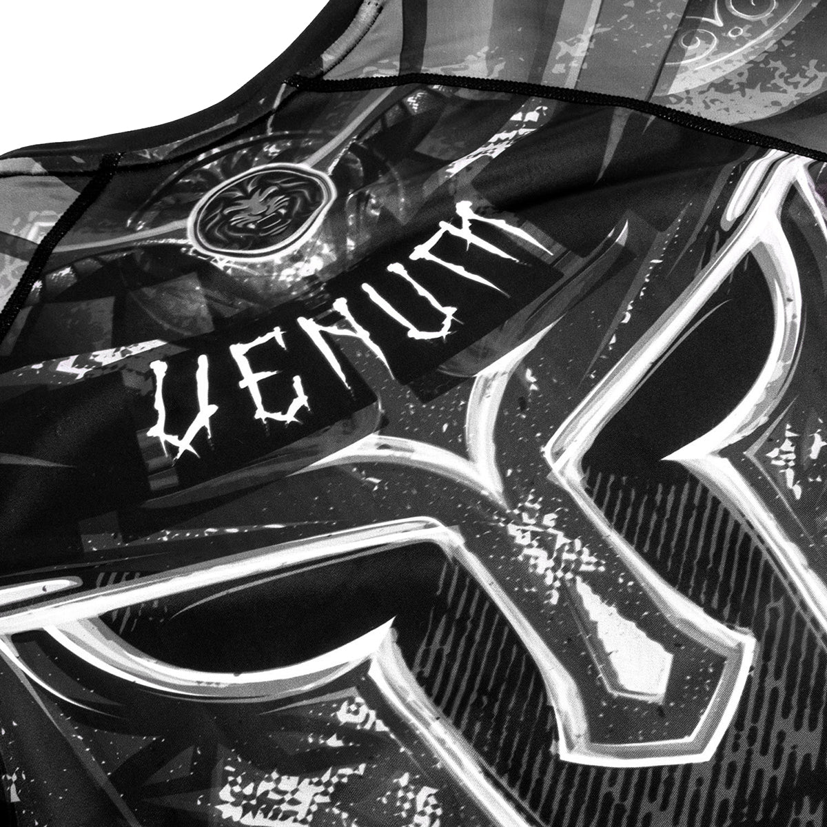 Venum Gladiator 3.0 Long Sleeve MMA Rashguard - Black/White - Image 8