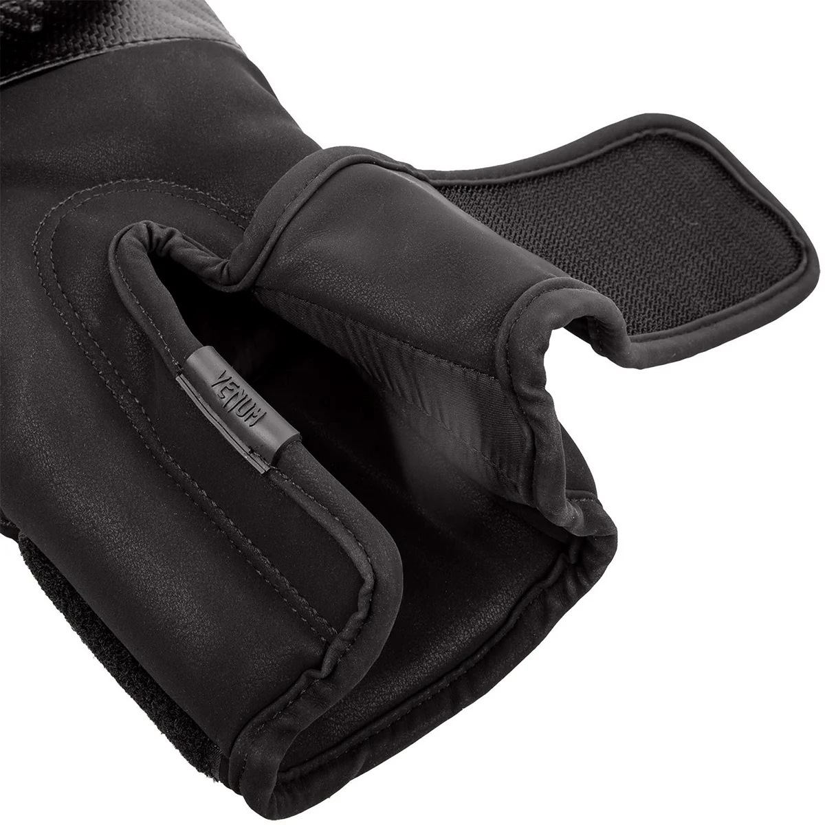 Venum Impact Training Boxing Gloves - Image 5
