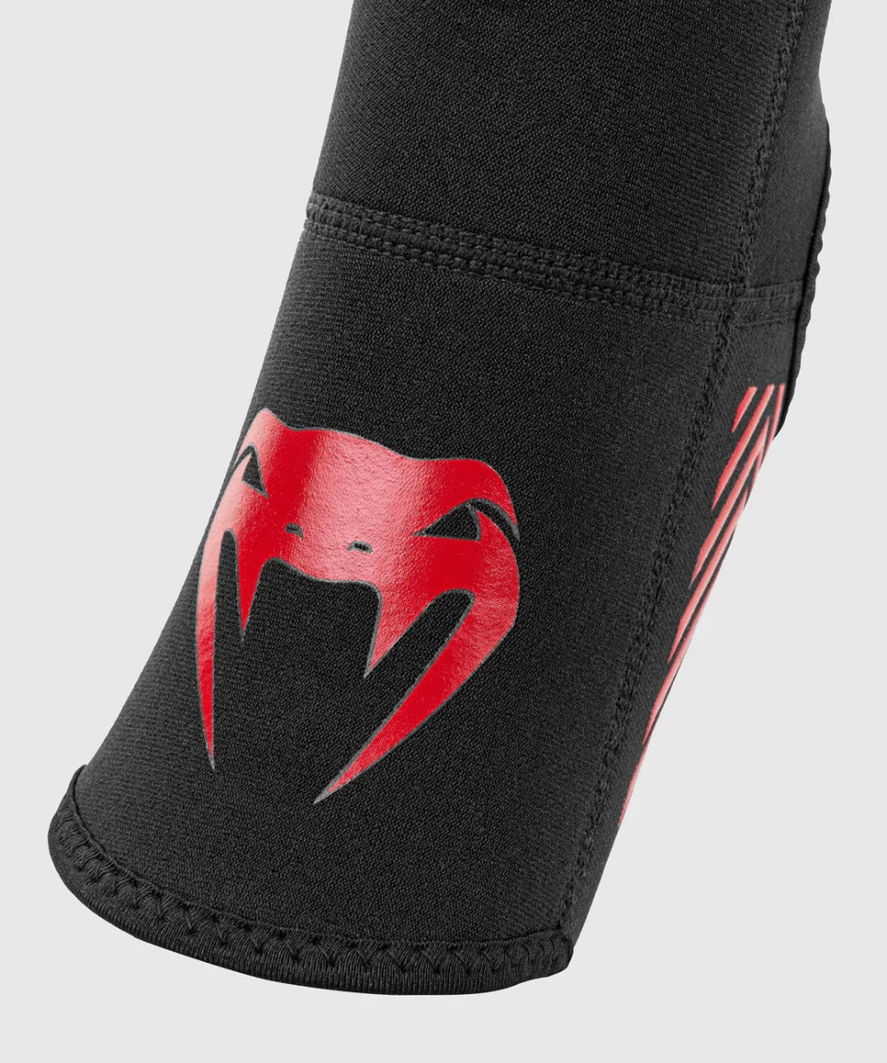 Venum Kontact Evo Foot Grips - Black/Red - Image 4
