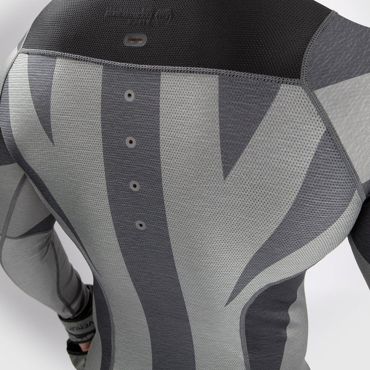 Venum Stone Long Sleeve Rashguard - Mineral Green - Image 2