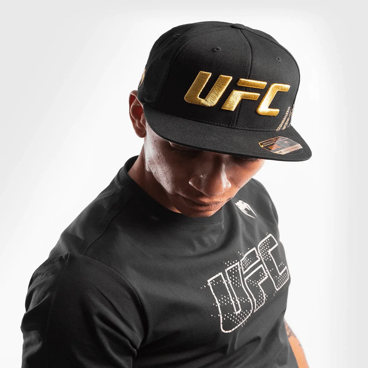 Venum UFC Authentic Fight Night Walkout Snapback Hat - Image 13