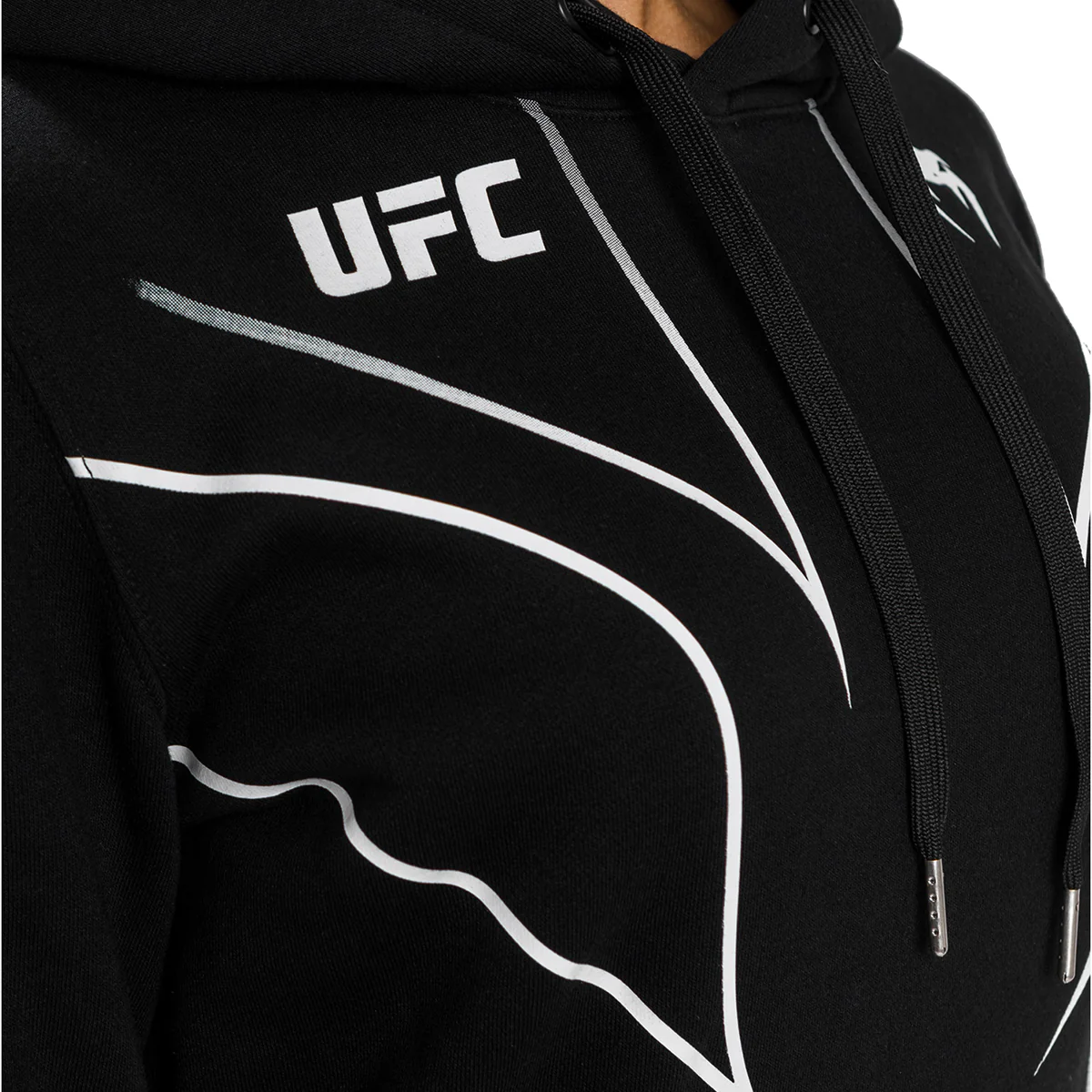 Venum Women's UFC Fight Night 2.0 Replica Pullover Hoodie - Black - Image 4