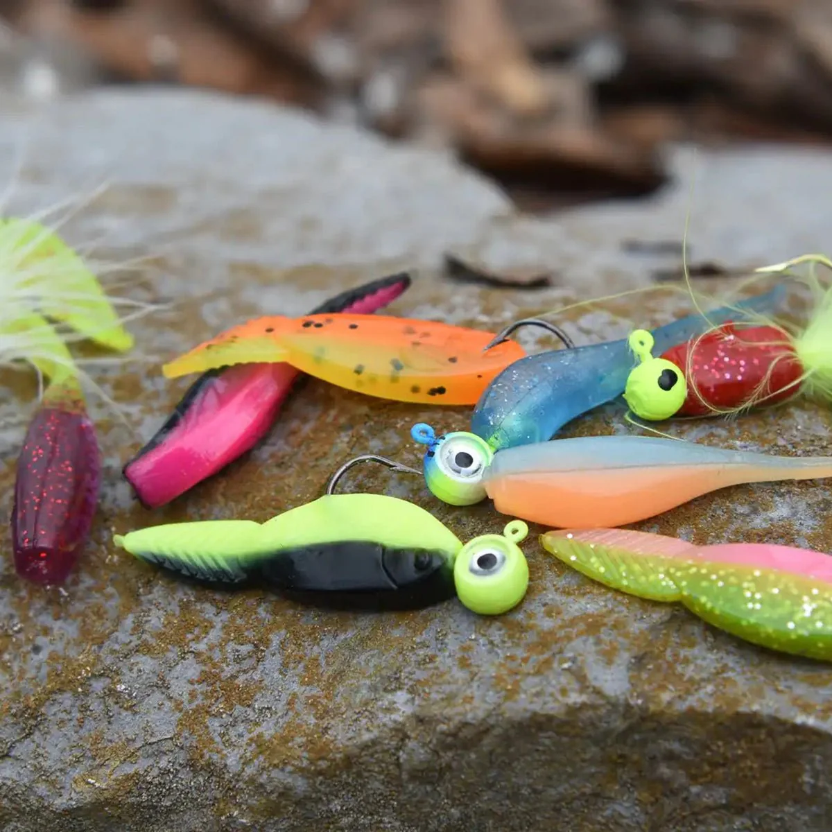 VMC Neon Moon Eye 1/8 Oz. 3D Holographic Jig - 4 Pack - Bubble Gum - Image 5